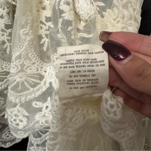 SPELL DESIGNS OPHELIA LACE BLOUSE - Picture 7 of 9